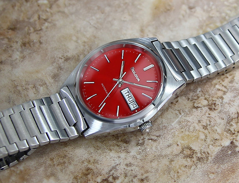 Red 1970's Bulova N9 Swiss Made Men's Watch