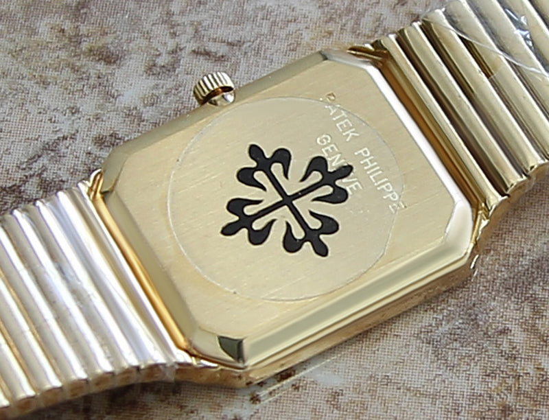 Patek Philippe 38421 18k Gold With Diamonds Set Watch