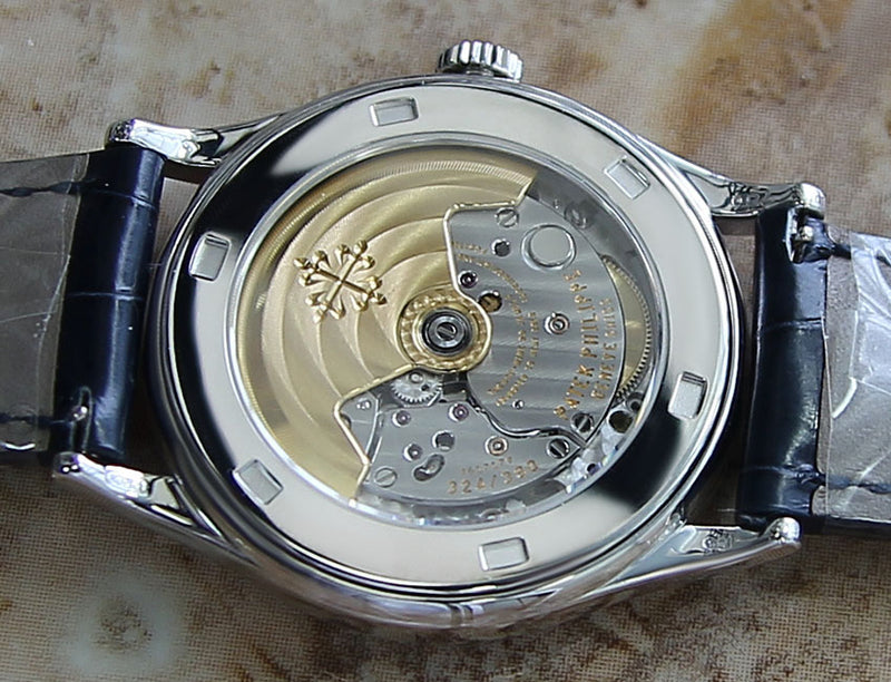 Patek Philippe Calatrava 5296G-001 18K Gold Men's Watch